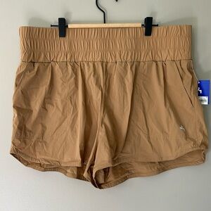 JoyLab High-Rise Shorts Sz‎ XL NWT Sand